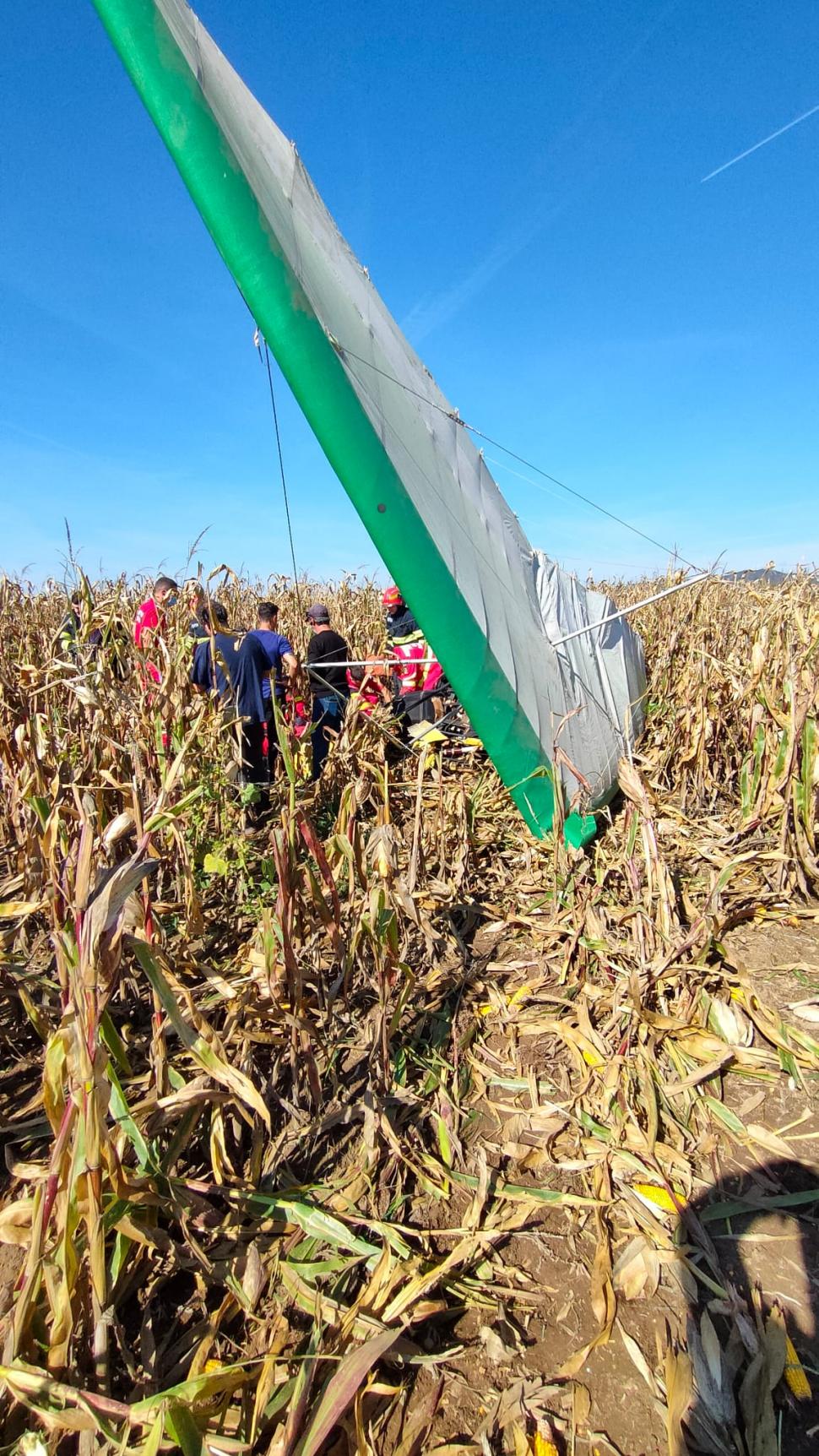 Un motodeltaplan s-a prăbușit în județul Sibiu | Două persoane rănite 793705