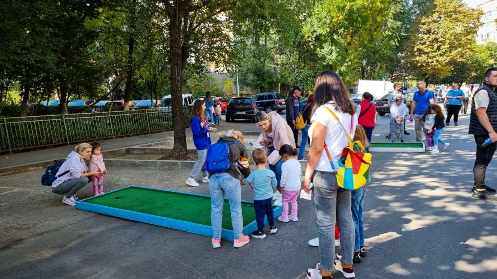 Programul "Străzi deschise-București, Promendă urbană" din cartierul Rahova, "un real succes" 793767