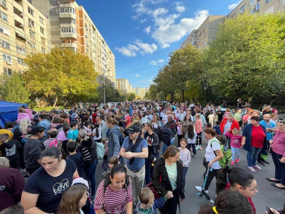 Programul "Străzi deschise-București, Promendă urbană" din cartierul Rahova, "un real succes" 793771