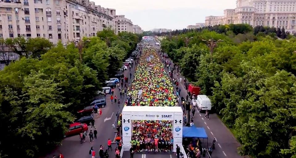 Trafic restricţionat în Bucureşti! 5.000 de oameni participă la un maraton