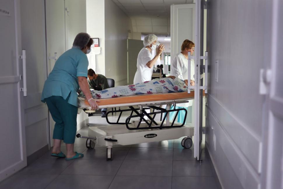 Bărbat cu boală contagioasă gravă, transmisă prin urina de animale, la Spitalul Clinic de Boli Infecțiose "Sf. Parascheva" Iași