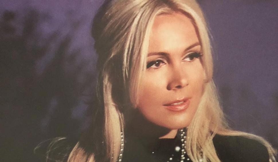 Cum a topit Dana Săvuică 5 kg cu şase mese pe zi. Are 52 de ani şi arată ca o adolescentă 794887