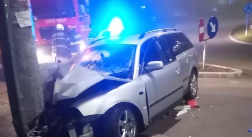 Un tânăr beat şi fără permis a provocat un accident rutier cu şase răniţi, în Dej 795120