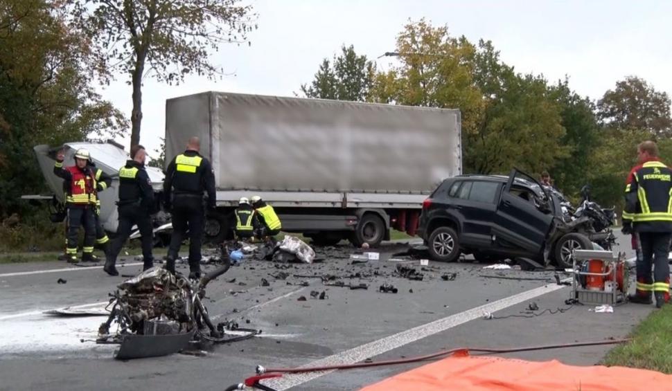 Un şofer român de TIR, tatăl a doi copii, a murit nevinovat într-un cumplit accident în Germania: "Tăticul meu bun, unde te mai găsesc eu pe tine?" 795222