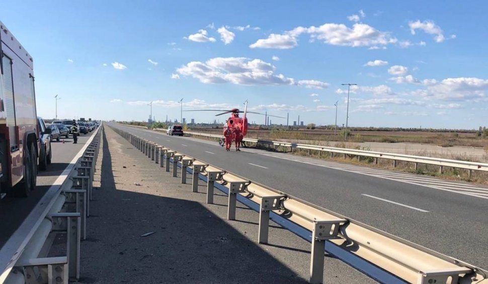 Accident grav cu victime pe autostrada București-Ploiești. Un elicopter SMURD a intervenit