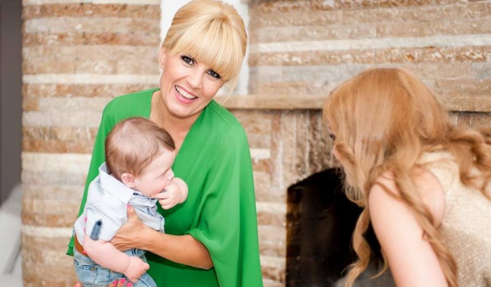 Elena Udrea, către Delia: "Și eu credeam că nu sunt făcută să fiu mamă. Astrele s-au așezat așa, la 44 de ani" 796210