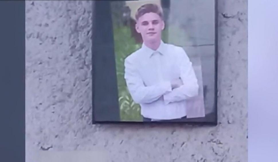 El este Mihai, sportivul de performanţă de 15 ani, găsit mort pe calea ferată din Dâmboviţa. Filmul tragediei 796189
