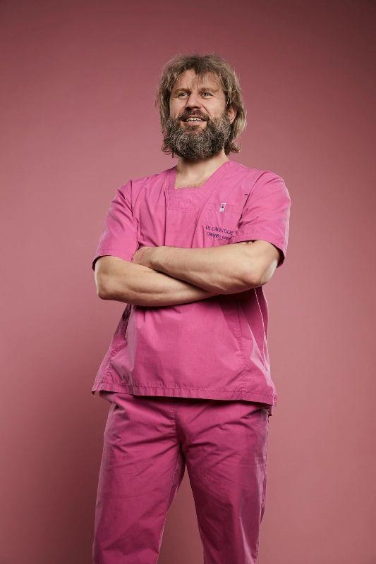 A murit Călin Doboș! "Chirurgul vedetelor" s-a stins din viață în urma unui accident rutier pe podul Basarab din București 796793