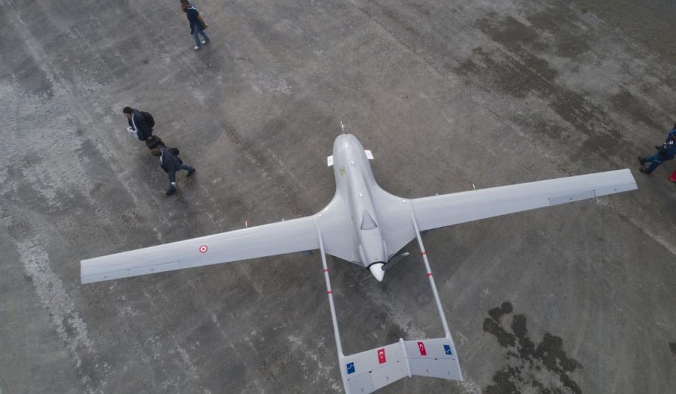 Cu războiul Rusiei la ușă, România scoate sute de milioane de euro pentru a-și întări flota aeriană cu drone Bayraktar și elicoptere Airbus 796771