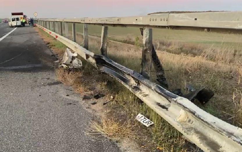 Accident pe A3, în Ilfov. Un microbuz cu 7 pasageri a fost implicat | Traficul rutier este blocat  797093
