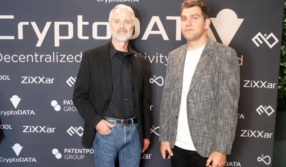 Cine e românul care participă la petrecerea miliardarilor, alături de Elon Musk, la castelul Bran 797252