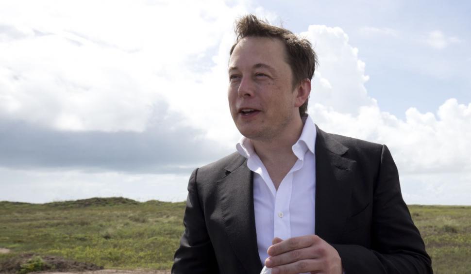Cine e românul care participă la petrecerea miliardarilor, alături de Elon Musk, la castelul Bran 797261