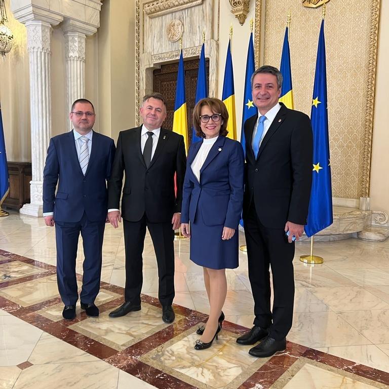 Klaus Iohannis a semnat decretul pentru Planul național de prevenire şi combatere a cancerului 797910