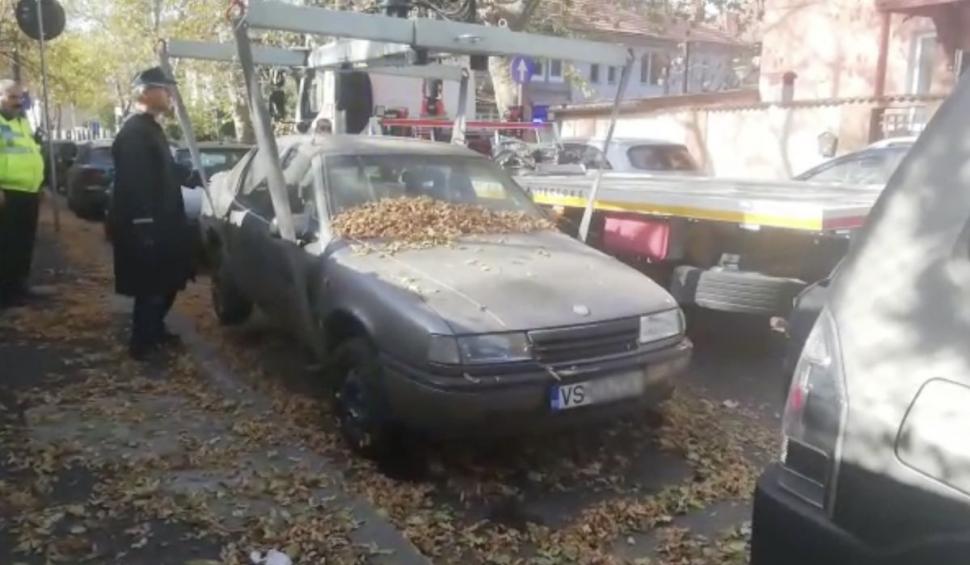 Mașina folosită de Nicușor Dan, ridicată de Poliția Locală din Sectorul 5 | Era parcată neregulamentar 797783