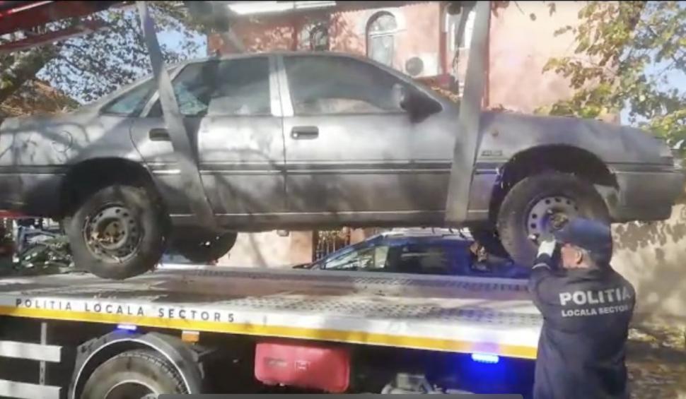 Mașina folosită de Nicușor Dan, ridicată de Poliția Locală din Sectorul 5 | Era parcată neregulamentar 797784