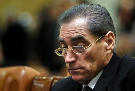 Ce pensie are Petre Roman. "Eu şi acum muncesc pentru a câştiga un ban în plus" 797925