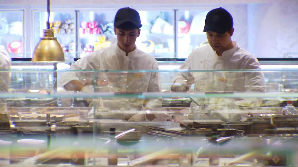 Cât costă o vacanţă la all-inclusive în Antalya, unde turiştii au la masă peste 100 de preparate. Soluţii pentru tarife mai mici  797873