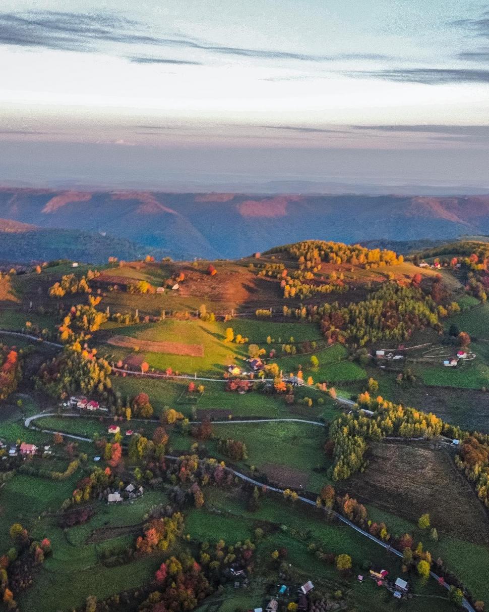 Şoseaua din România care a cucerit inimile românilor. Transalpina și Transfăgărășan au căzut pe locul doi 798130