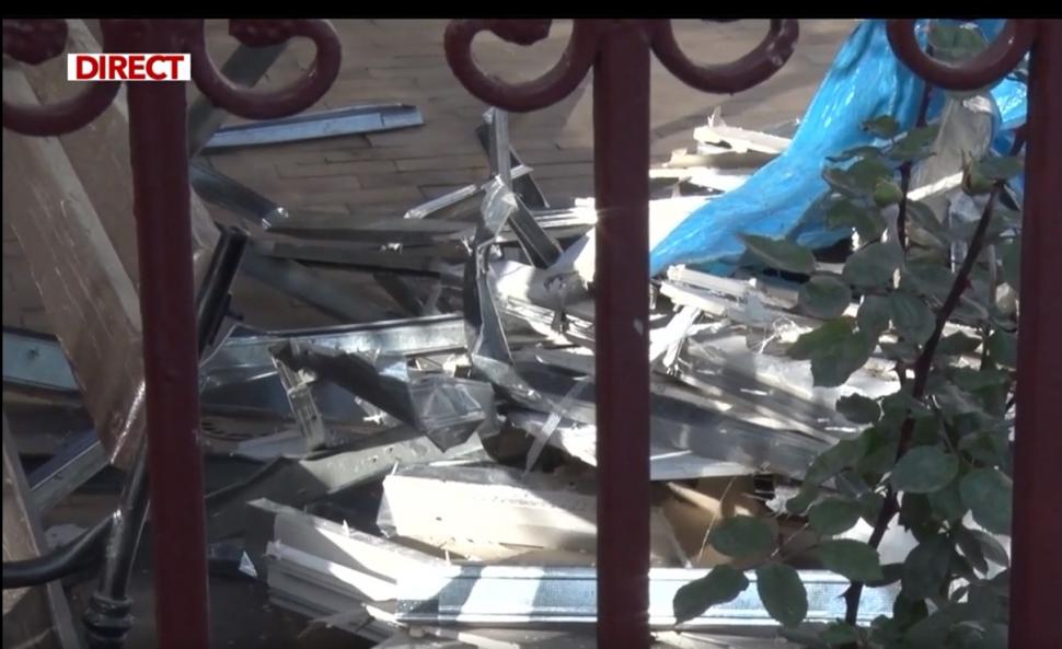 Panică la o nuntă din Brăila, după ce tavanul restaurantului s-a prăbuşit. Trei de persoane au fost rănite 798706