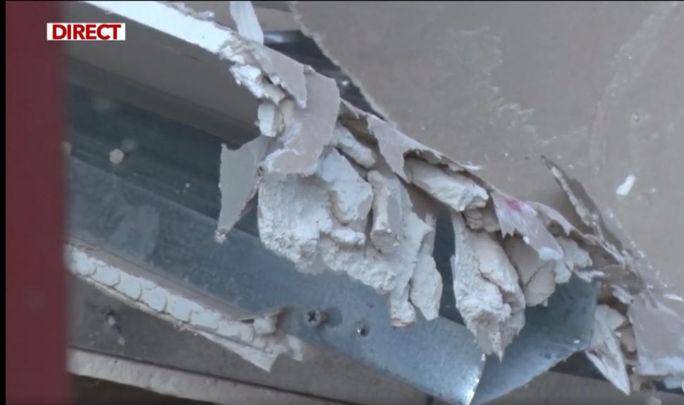 Panică la o nuntă din Brăila, după ce tavanul restaurantului s-a prăbuşit. Trei de persoane au fost rănite 798707