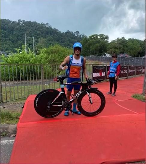 Iron Man este român. Povestea primului român care câştigă o etapă la cele mai grele competiţii sportive din lume  798917