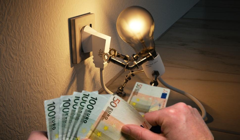 Taxa care ieftineşte factura la energie electrică. Scade semnificativ din noiembrie 798857