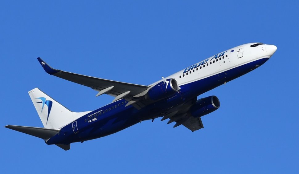 ANAF a pus sechestru pe un avion Blue Air. Compania low-cost are datorii la stat de peste 14 milioane de lei 