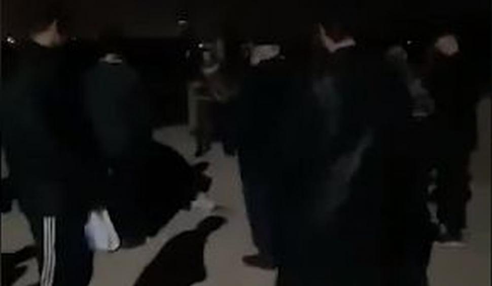 Părintele Calistrat, acuzat de două femei că le-a bătut. Poliţia cercetează cazul 799346