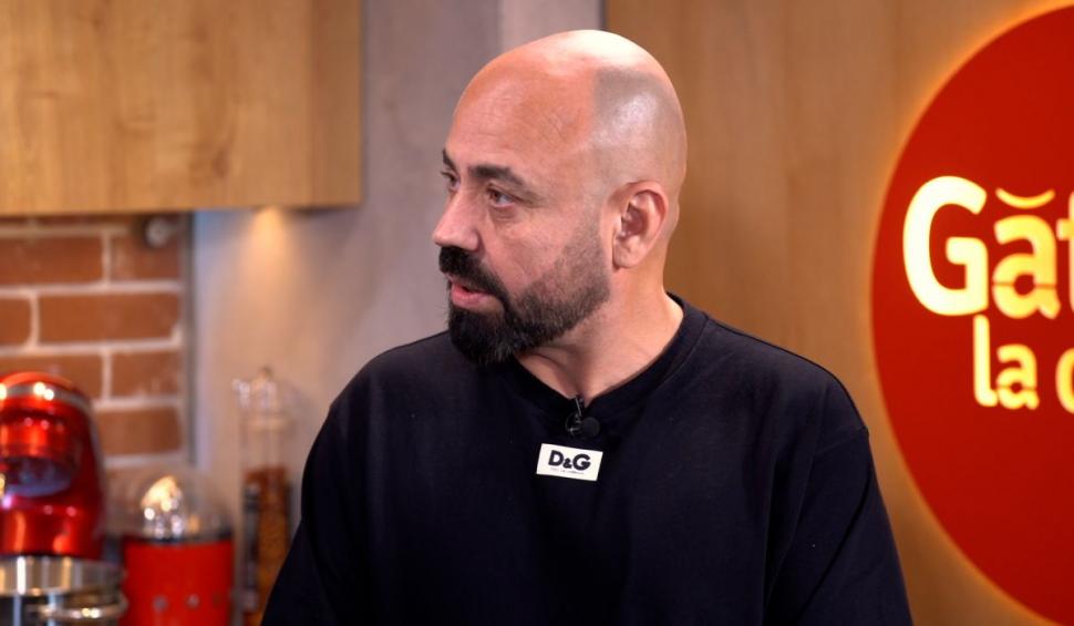Milioane de vizualizări pe YouTube și sute de concerte | Dj Sava a gătit alături de Ştefan Lungu într-o nouă ediţie "Gătit la costum" 799665