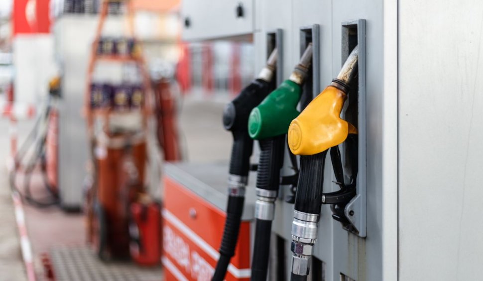 Prețul carburanților continuă să crească. Diferență mare între benzină și motorină