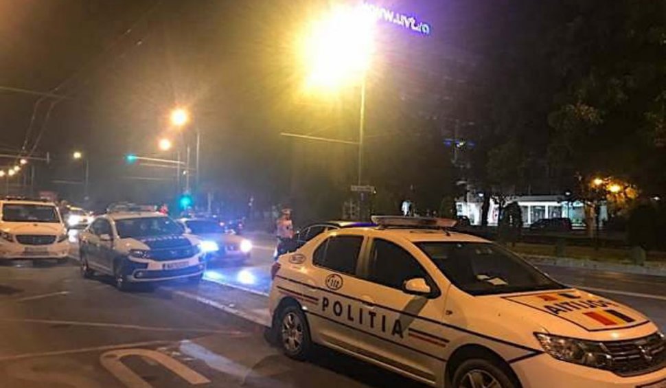 Cinci avocați au fost bătuți de trei tineri, în timp ce stăteau la coadă, la un fast food din Timișoara