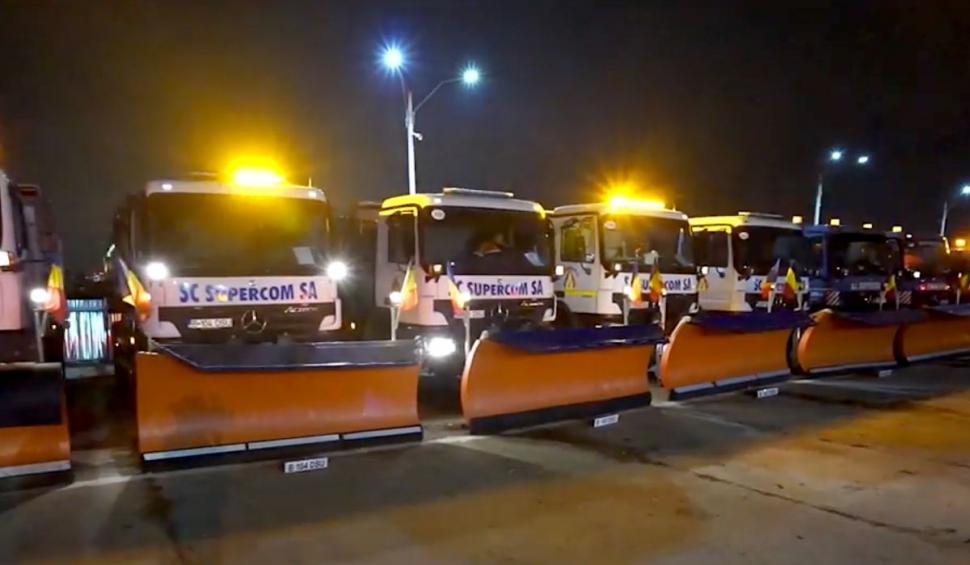 Sectorul 2 se pregăteşte din timp pentru iarnă | Zeci de utilaje de deszăpezire au fost mobilizate 800206