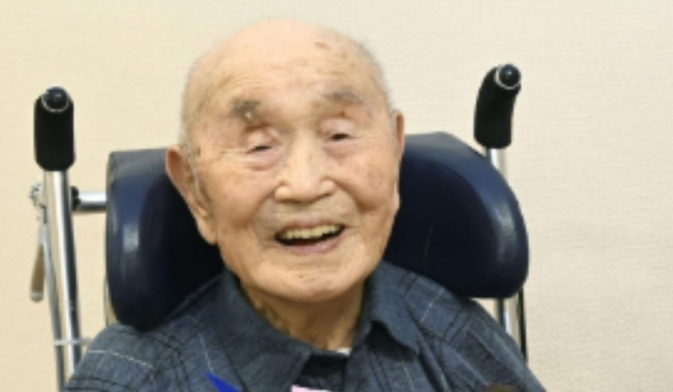 Cel mai în vârstă bârbat din Japonia, supravieţuitor al bombei atomice de la Hiroshima, a murit la 111 ani