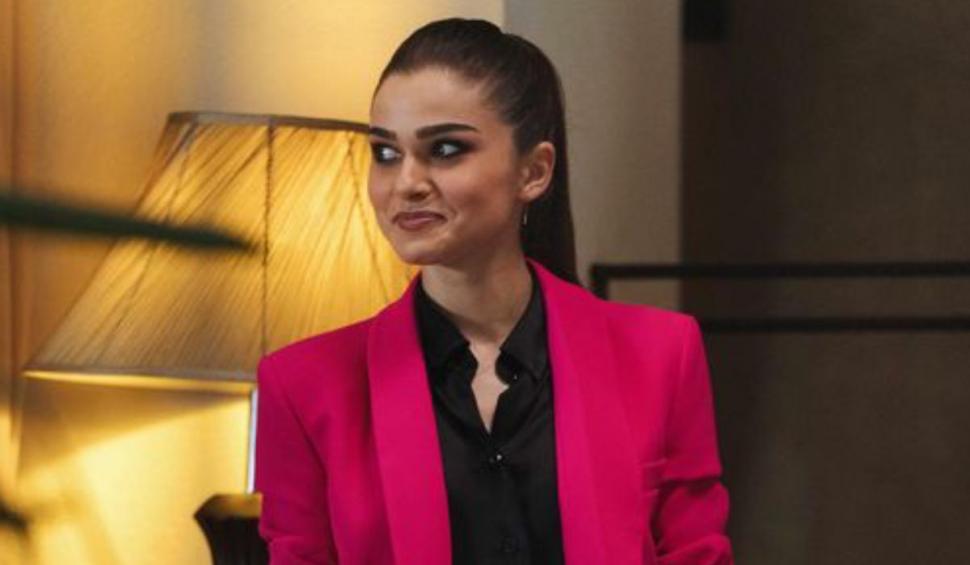 Theo Rose a confirmat că este însărcinată, după trei luni de relație cu Anghel Damian 800453