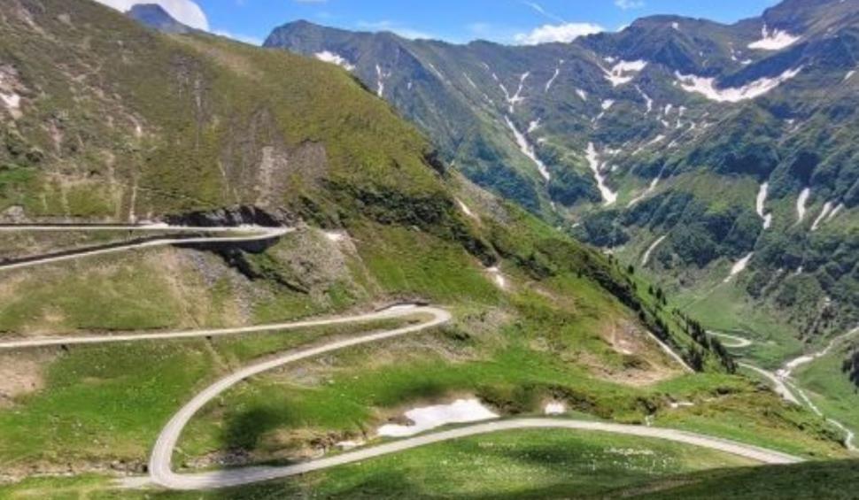 Circulaţia interzisă, de astăzi, pe cele mai spectaculoase drumuri din România. Sectoarele închise de pe Transalpina și Transfăgărăşan
