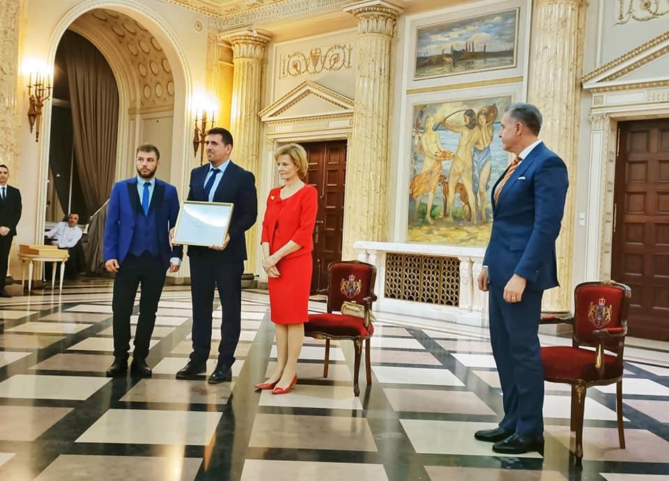 Cristi Popovici şi Constantin Pahonţu au fost premiaţi de Casa Regală a României 800744