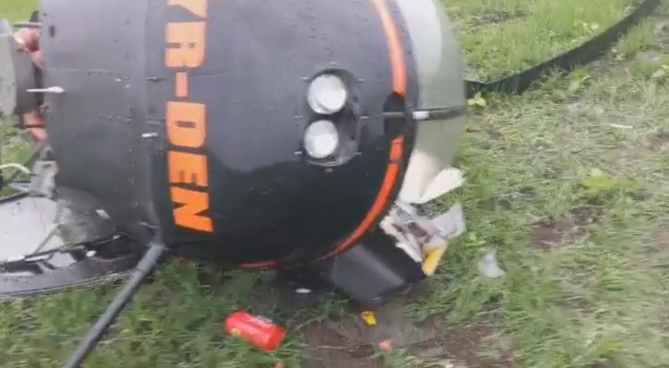 Un elicopter a aterizat forţat şi s-a răsturnat în apropiere de Timişoara  800950
