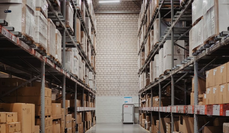 20 de milioane de produse rămase în depozitele IKEA din Rusia. Ce se va întampla cu acestea 
