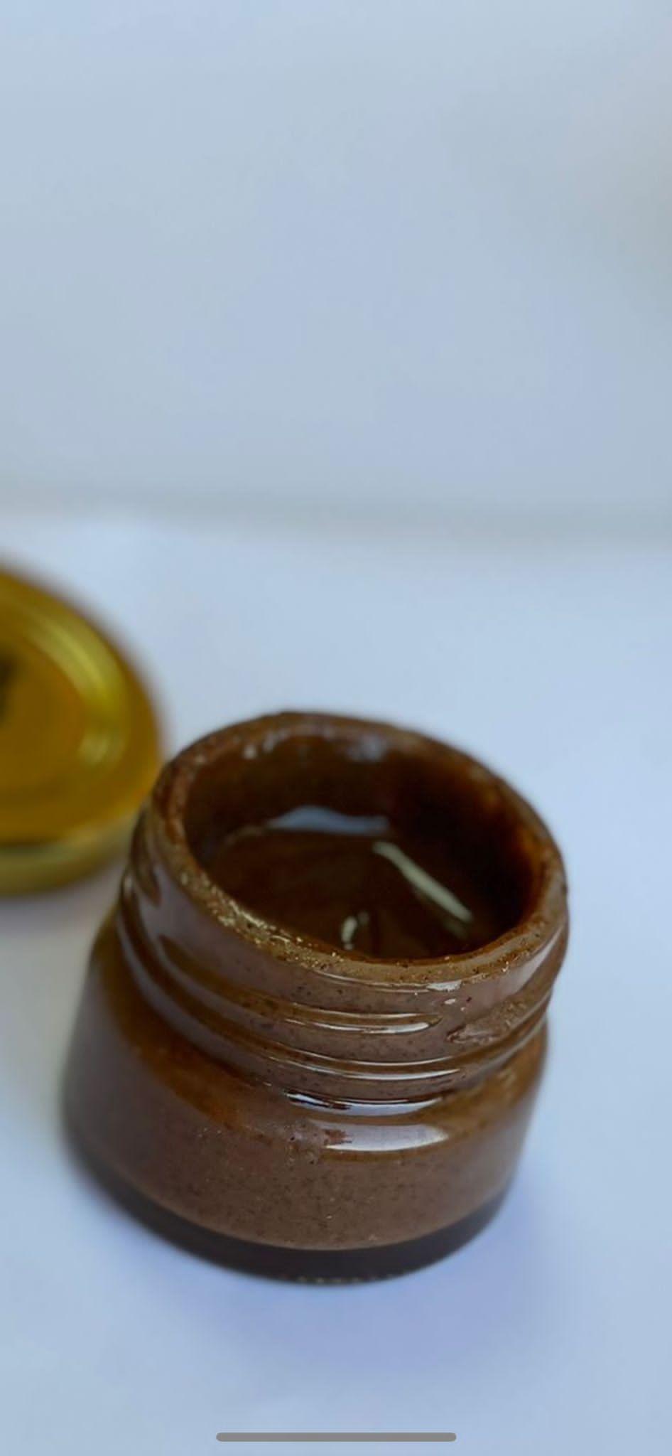 Cercetătorii români au prezentat alimentele viitorului. O alternativă sănătoasă la binecunoscuta cremă de alune cu cacao, non-alergică, marele câștigător 802083