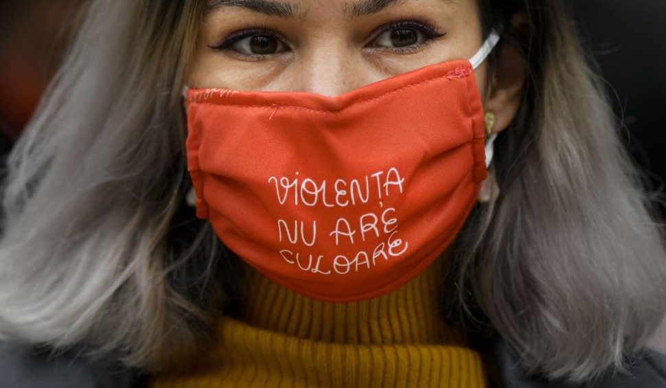 Ziua Internaţională pentru Eliminarea Violenței asupra Femeilor: 74.000 de cazuri de violență în România, de la începutul anului