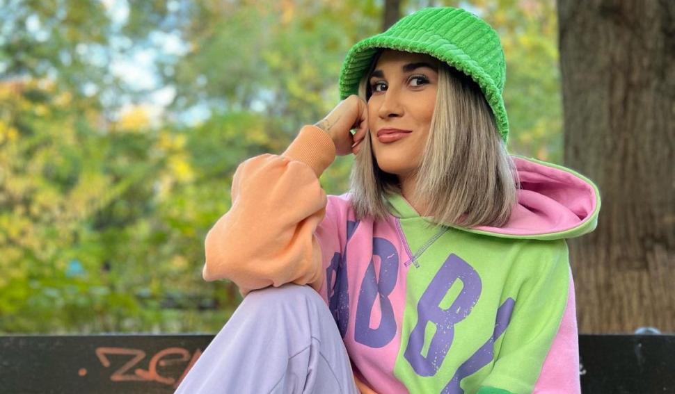 Adda: "Am aflat că sunt bântuită de spirite. Am început să mă rog și să îmi fac cruce" 802299