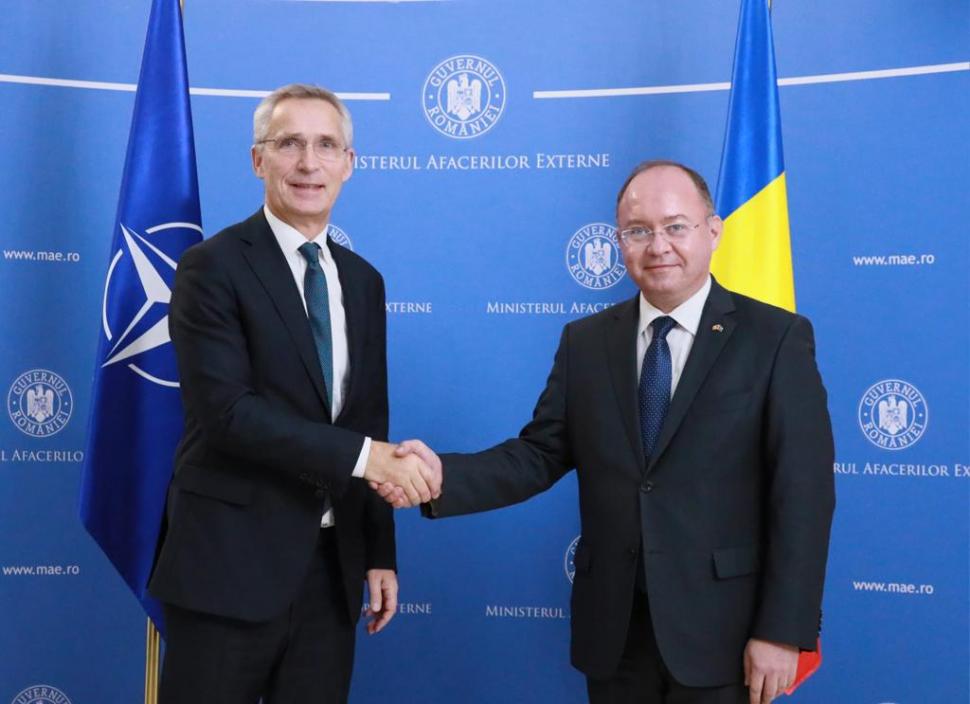 Ministrul român de Externe, întâlnire cu șeful NATO la București. Accent pe creşterea securităţii la Marea Neagră 802528