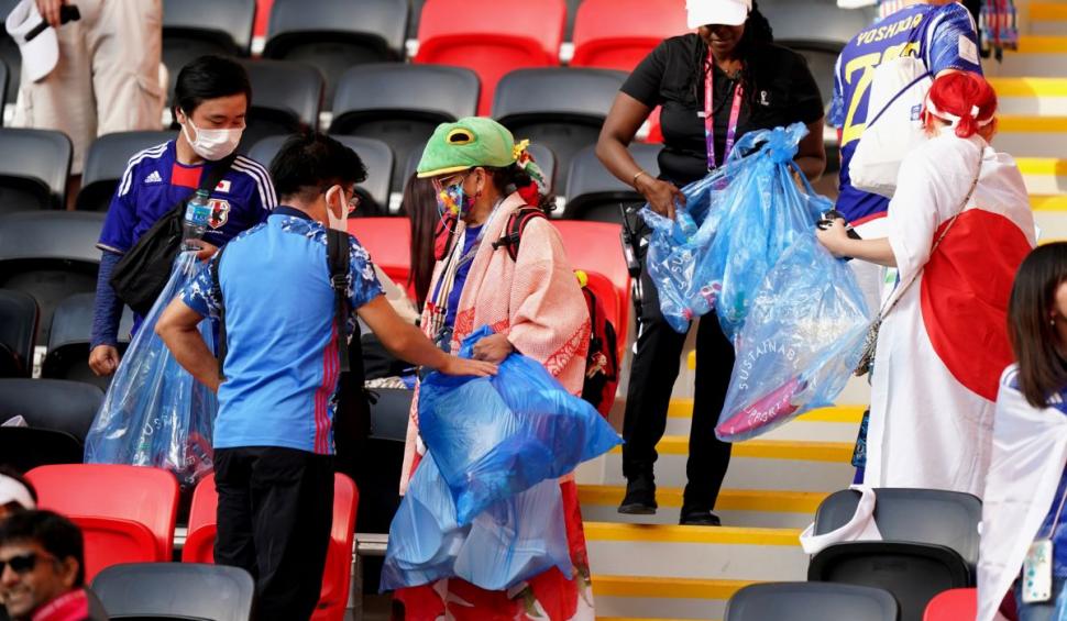 Gestul suporterilor japonezi devenit viral la Campionatul Mondial din Qatar: "Este un semn de respect, acest loc nu este al nostru" 802449
