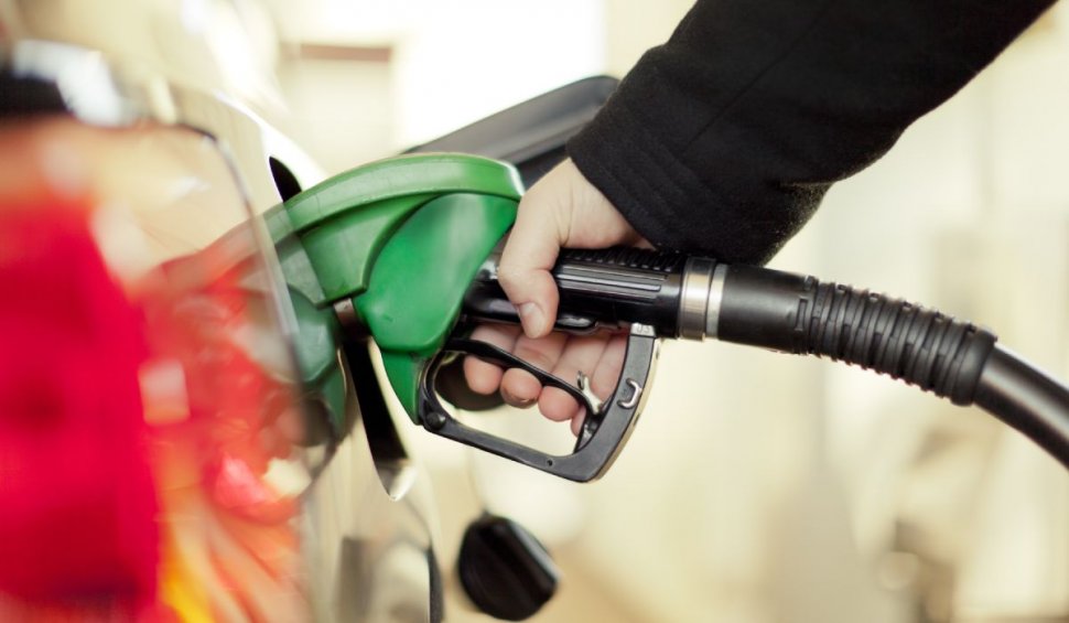 Prețul benzinei și al motorinei în România, astăzi, 29 noiembrie 2022. Se ieftinesc carburanții de la o zi la alta