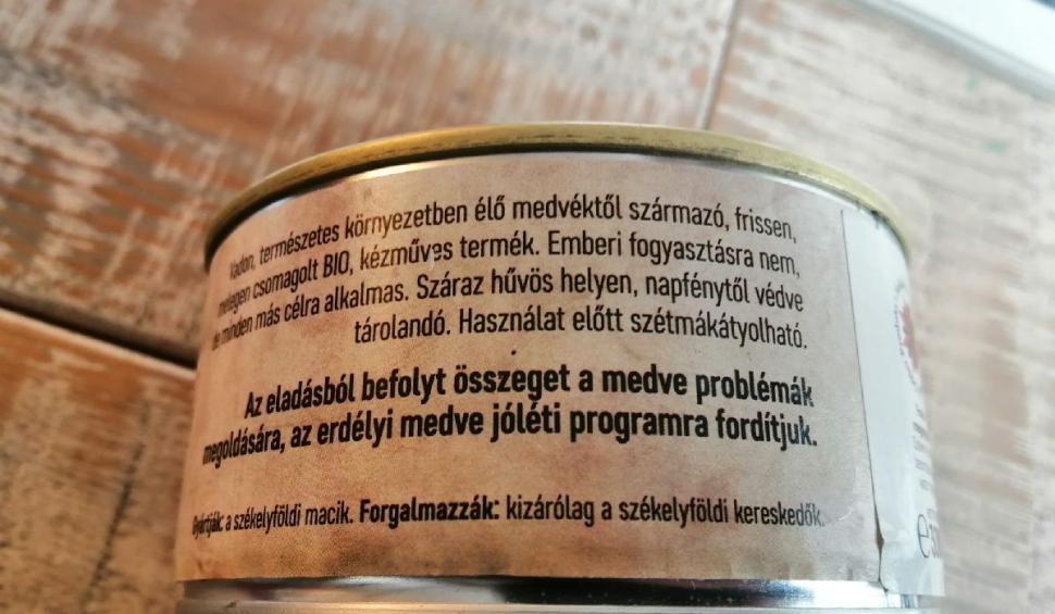 Excremente de urs, la vânzare pe post de suvenir în Târgu Secuiesc: "Se pot folosi ca plastilină" 802857