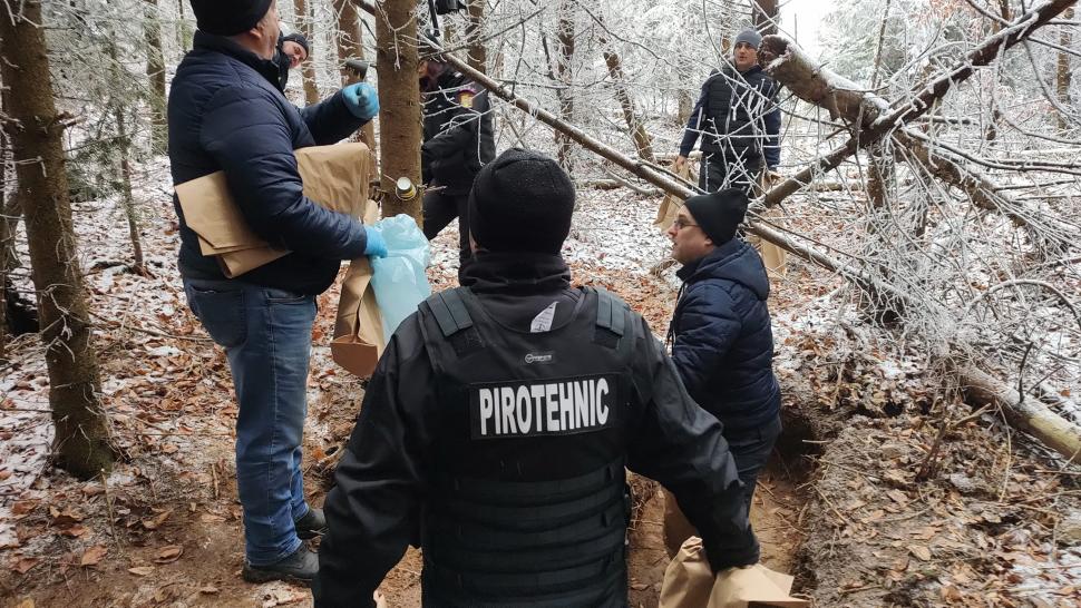 Scheletele a șase soldați, găsite de un arheolog amator, în Slănic Moldova, județul Bacău 803763