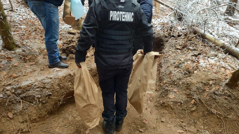 Scheletele a șase soldați, găsite de un arheolog amator, în Slănic Moldova, județul Bacău 803764