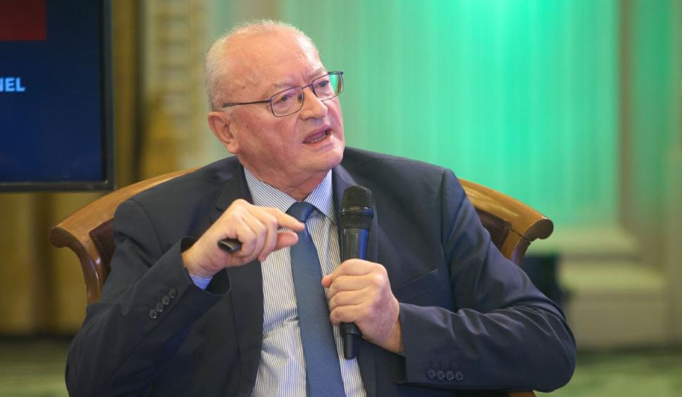 Conferinţa Naţională "Mai puțini birocrați, mai puține hârtii, maximă eficiență" | România Inteligentă 804466