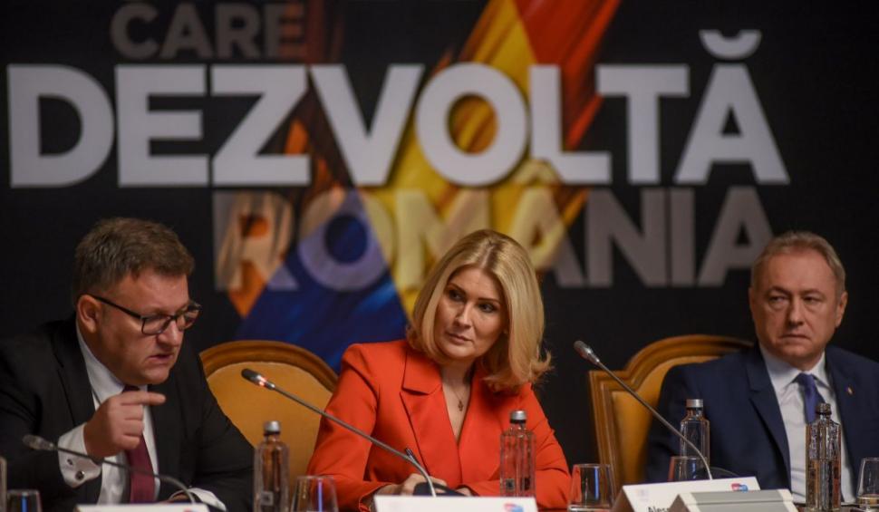 Forumul Capitalului Românesc | "Suntem în pragul unor crize suprapuse" 804213