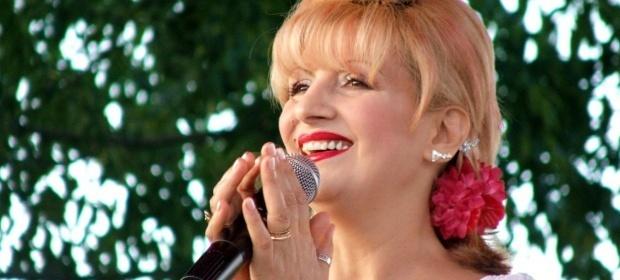 Ileana Ciuculete ar putea fi dezgropată după şapte ani de la moarte. Fiul artistei: "Eu m-am săturat de lupte cu autoritățile" 804113